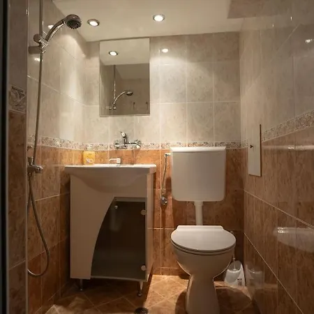 With Courtyard Just Steps Away Vitosha Str Apartment *